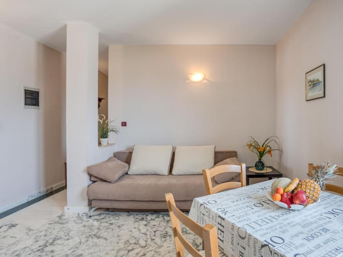 Apartment Daria-3 By Interhome Porec Exterior photo